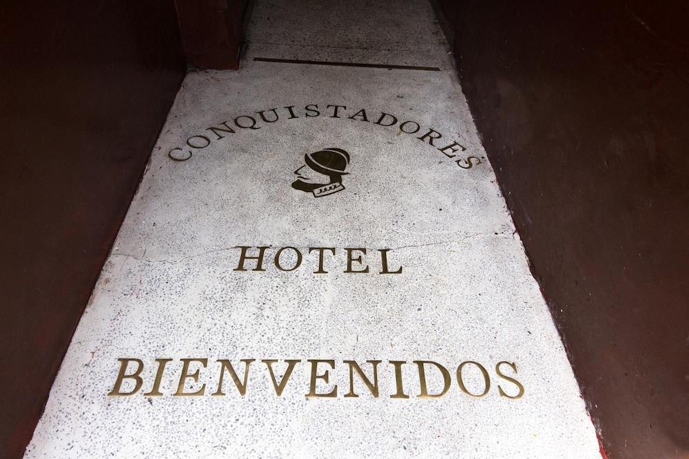 Ayenda 1248 Conquistadores Medellín Exterior foto